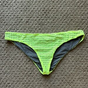 ACACIA // Makai Bottom